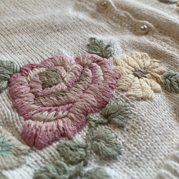 Vintage 80s Cottagecore Sweater M Granny Embroidery Fairy Balletcore Floral Twee - Picture 11 of 15